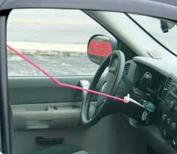 Metro Master Locksmith Philadelphia, PA 215-583-2339 - 21-Unlock-Car